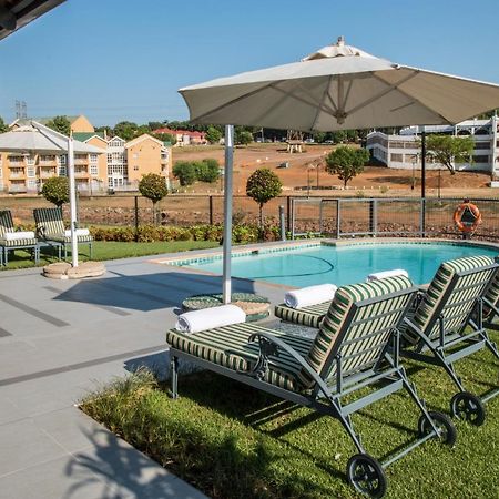 יוהנסבורג City Lodge Hotel Eastgate מראה חיצוני תמונה