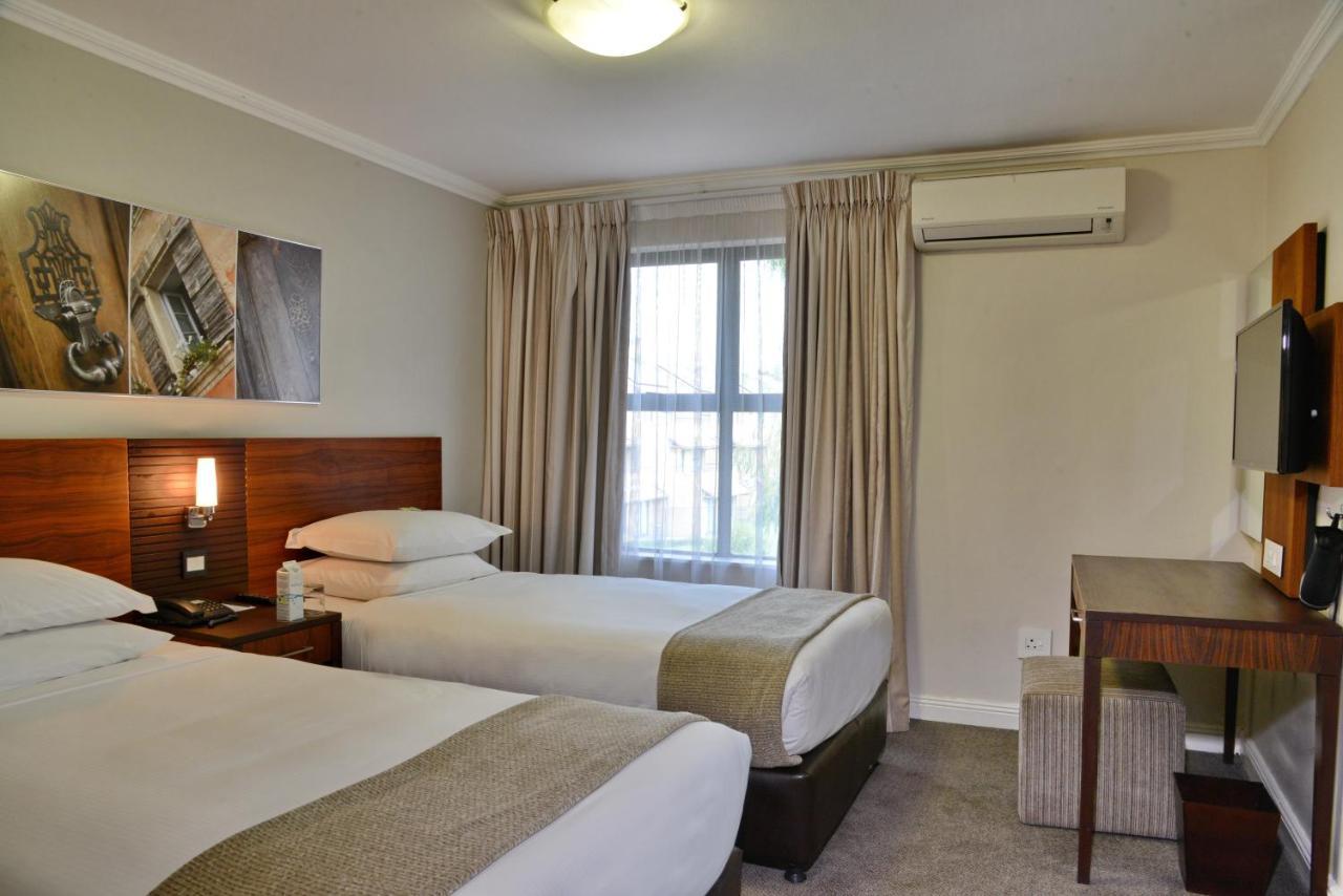 יוהנסבורג City Lodge Hotel Eastgate מראה חיצוני תמונה